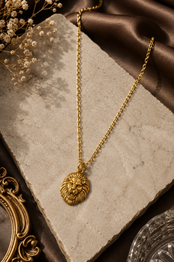 Royal Lion Pendant Artificial Jewellery Statement Necklace