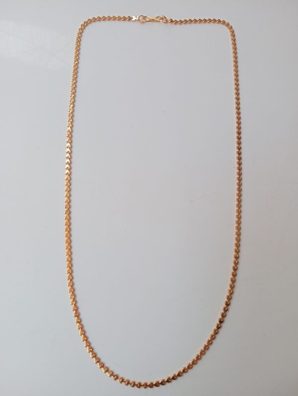 Elegant Artificial Gold Finish Chain Necklace for Women