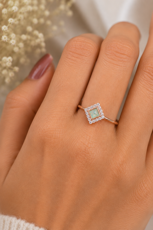 Elegant Mint Green Centre Ring Elegant mint green centre ring with diagonal square design for women